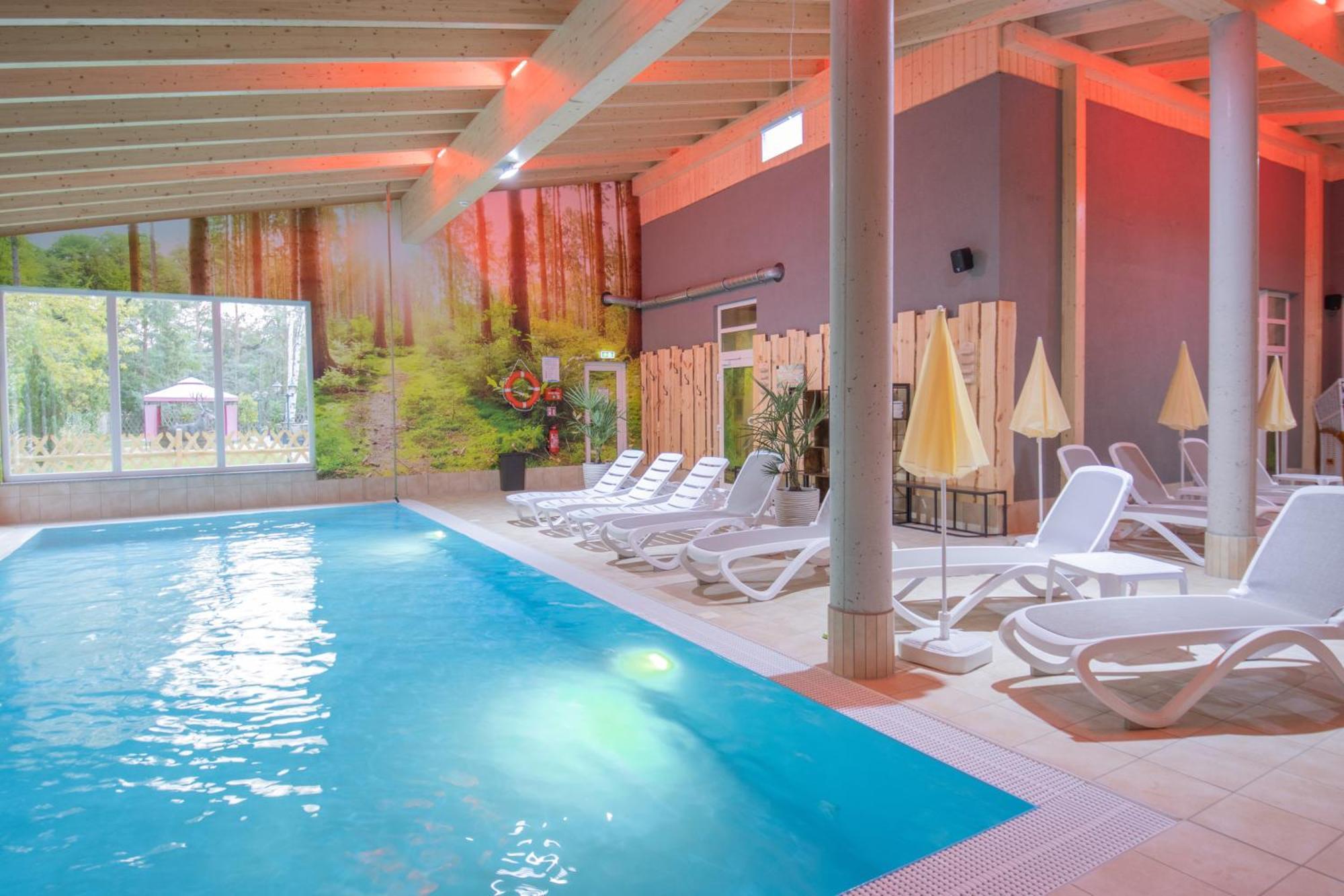 Ferien Hotel Spree-Neisse Neuhausen  ภายนอก รูปภาพ