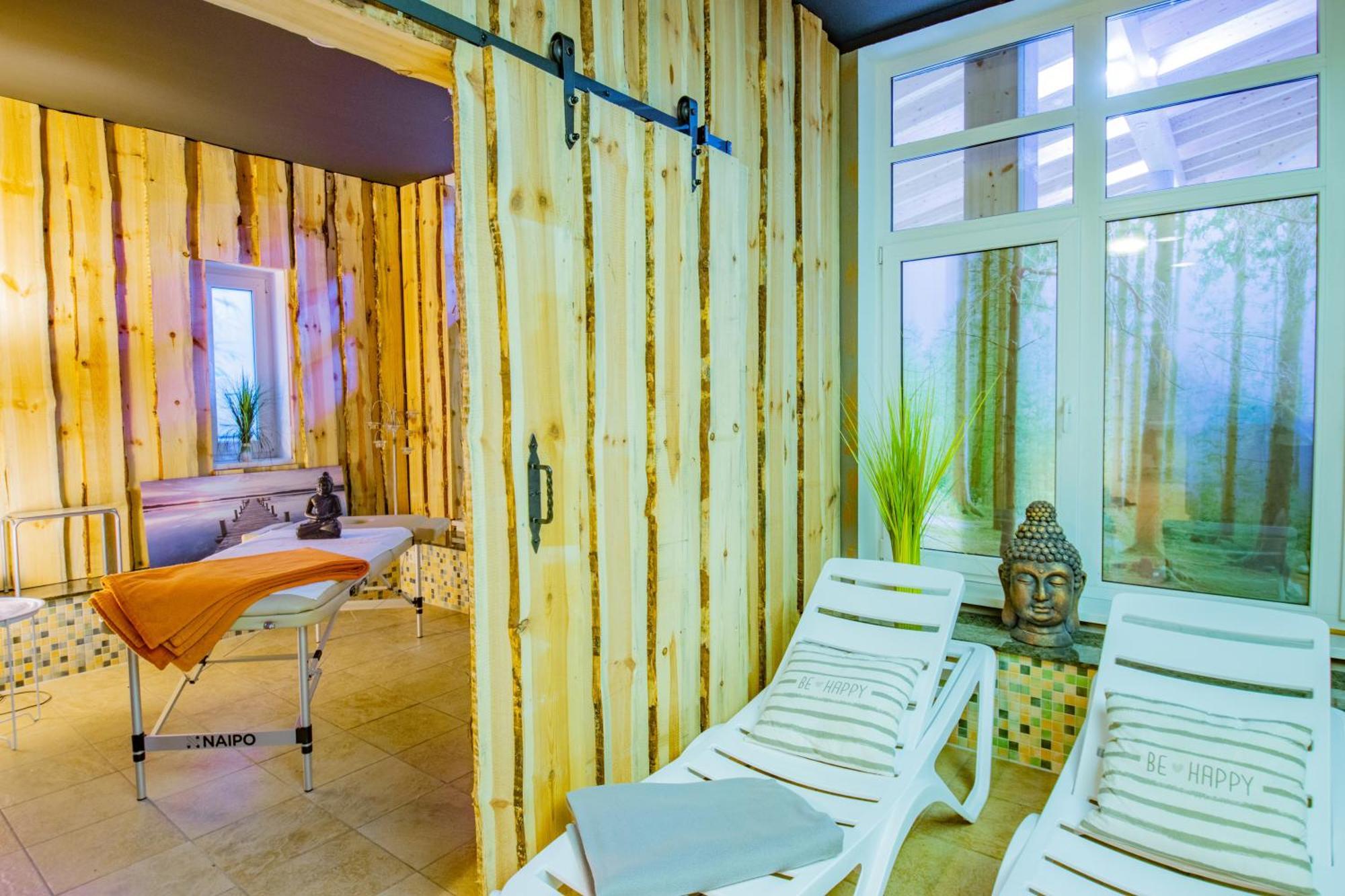 Ferien Hotel Spree-Neisse Neuhausen  ภายนอก รูปภาพ