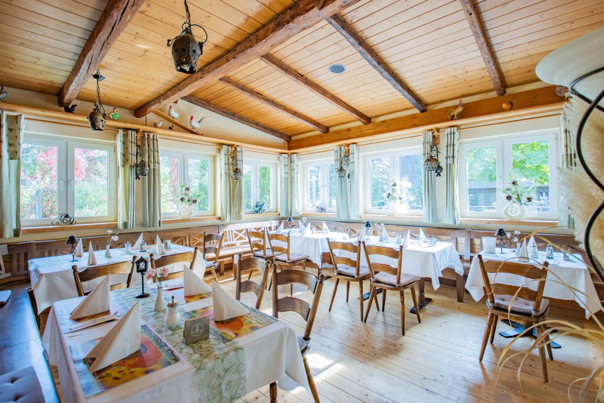 Ferien Hotel Spree-Neisse Neuhausen  ภายนอก รูปภาพ