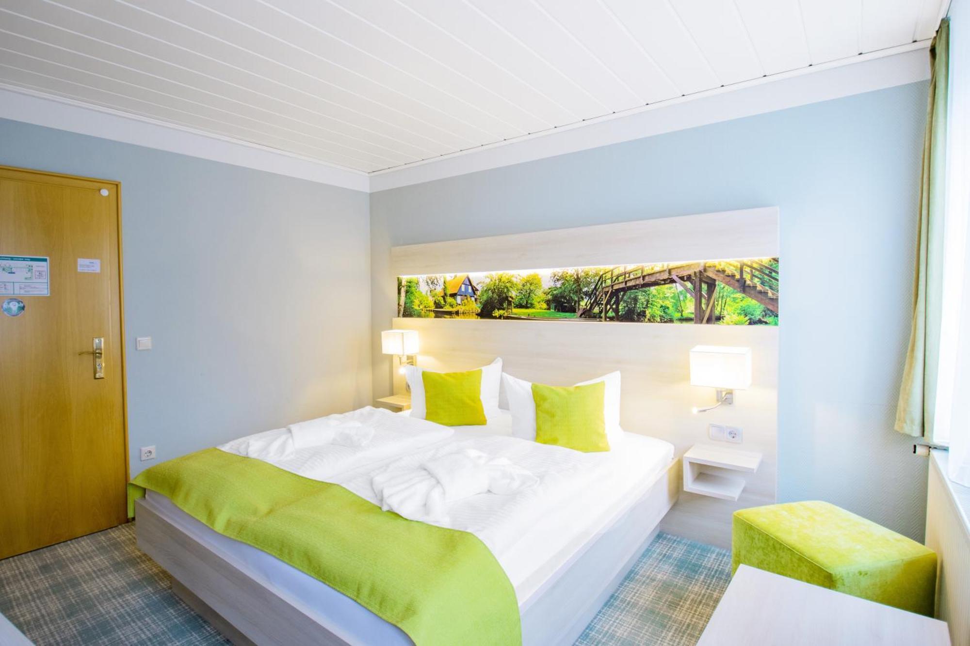 Ferien Hotel Spree-Neisse Neuhausen  ภายนอก รูปภาพ
